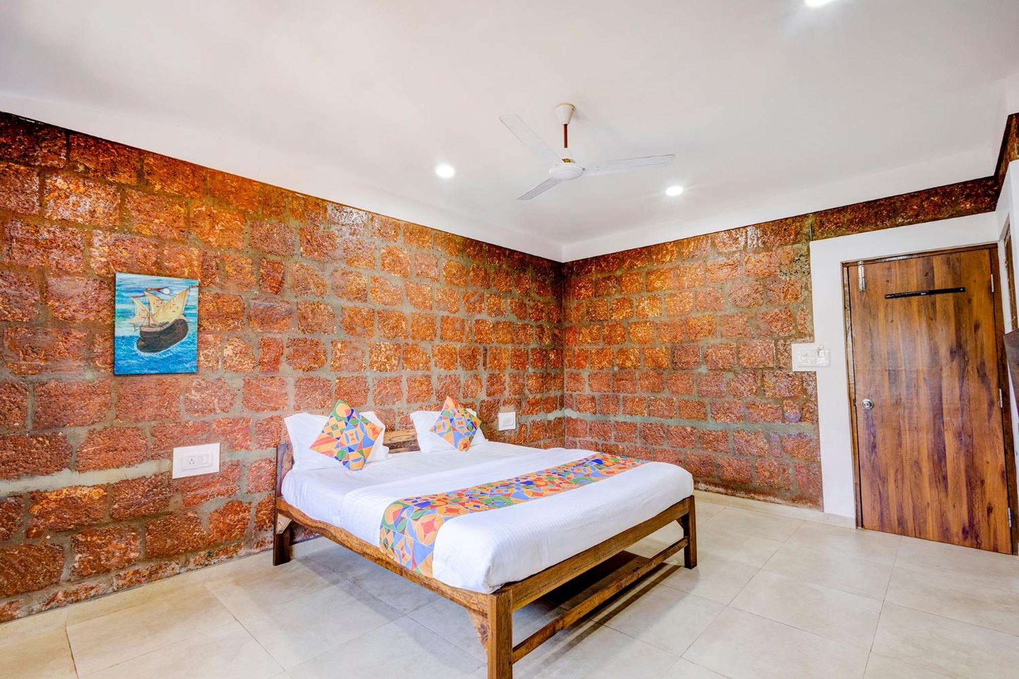 Fabhotel Arya's Hyderabad - Nr * Calangute