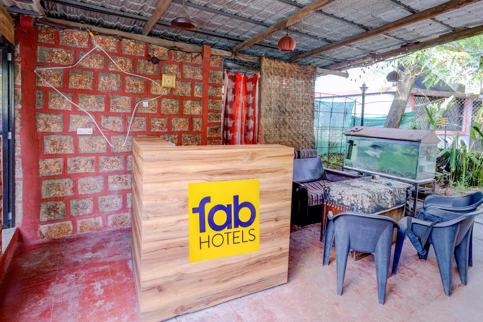 Fabhotel Arya's Hyderabad - Nr *